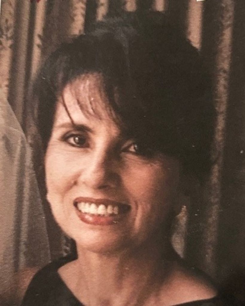 Helen Tarazi Profile Photo