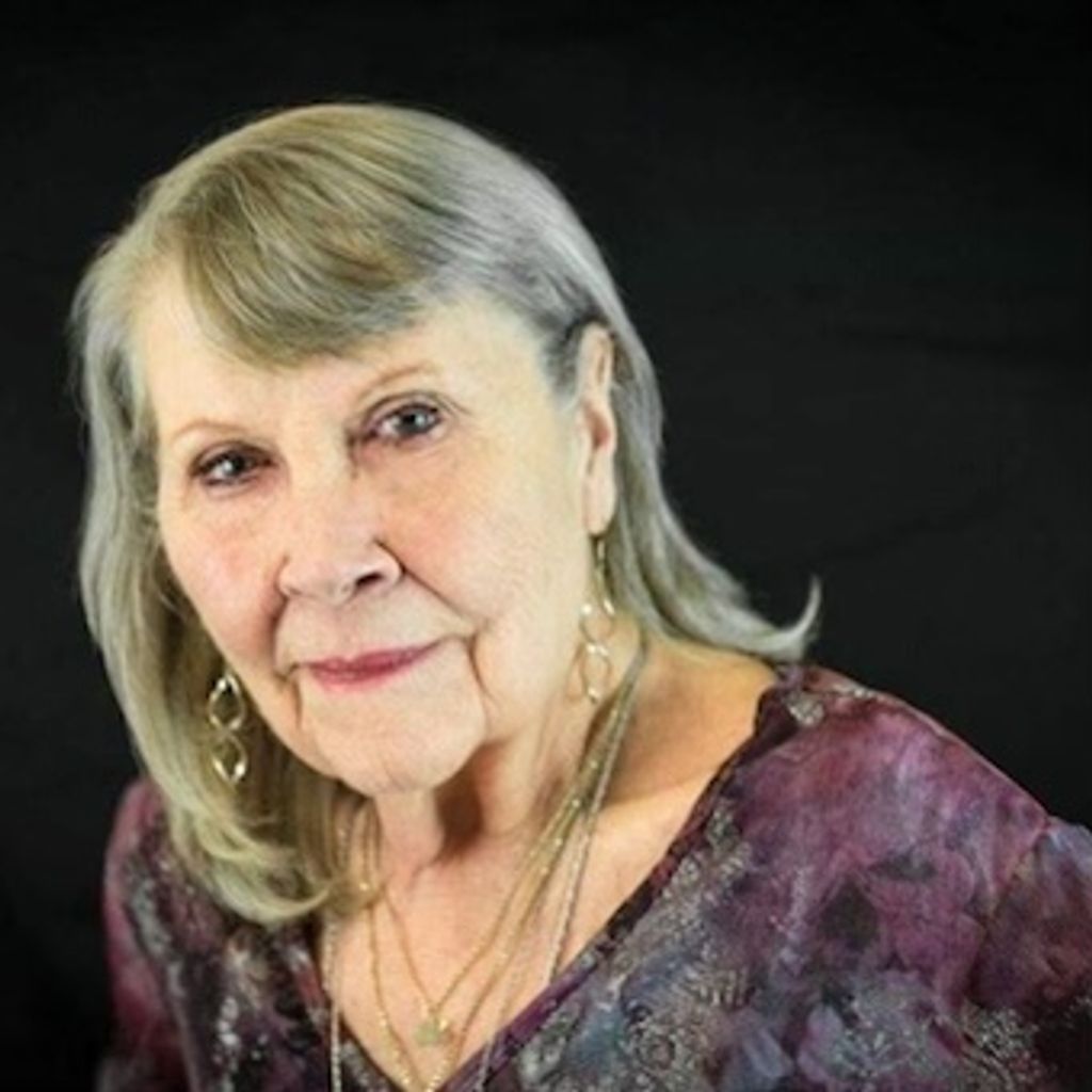 Julie (Jj) Jones Villar