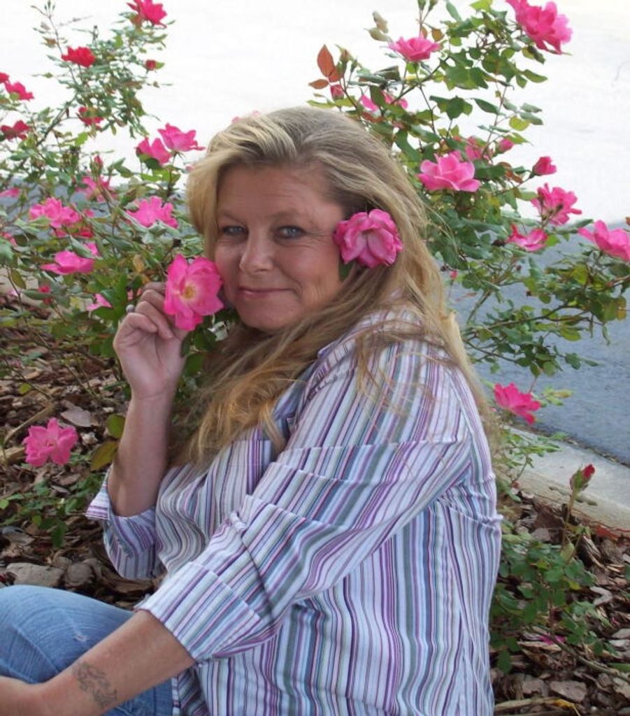 Judy (Fife)  Morales Profile Photo