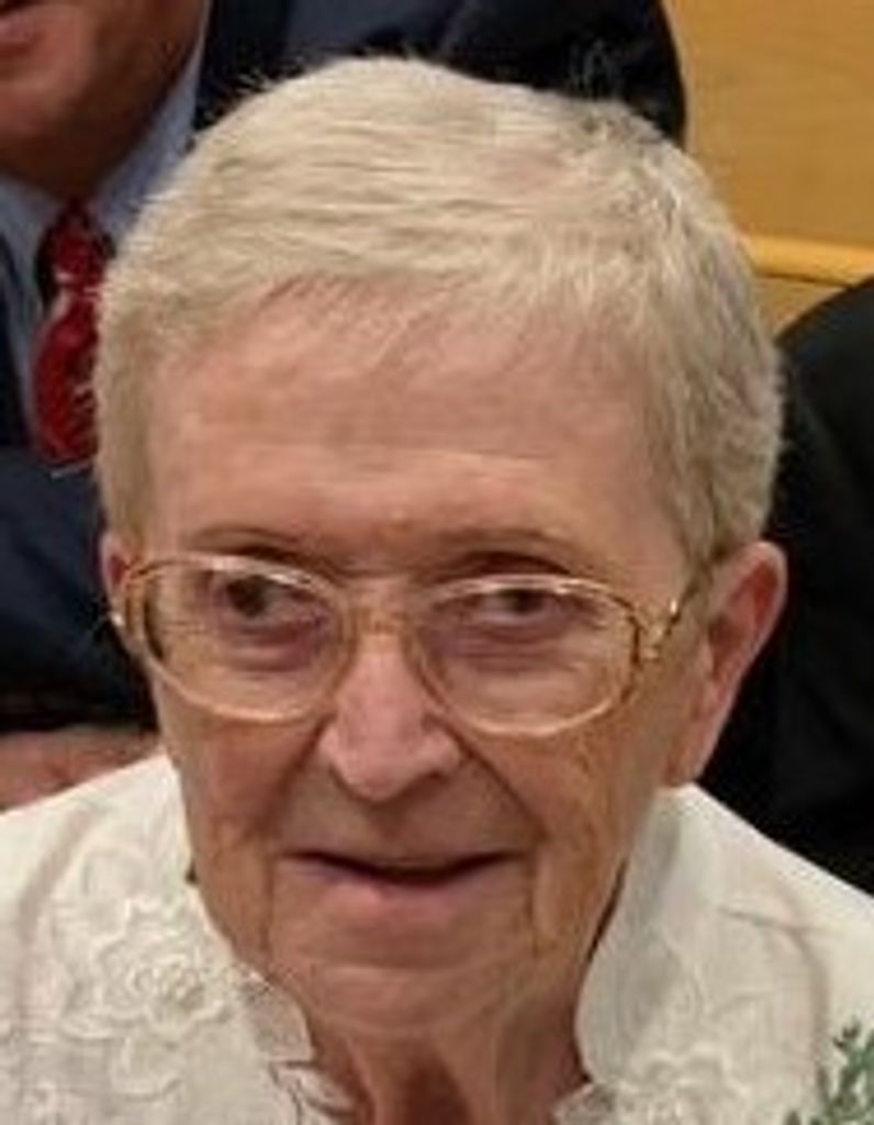 Ellen L. Stoll Profile Photo
