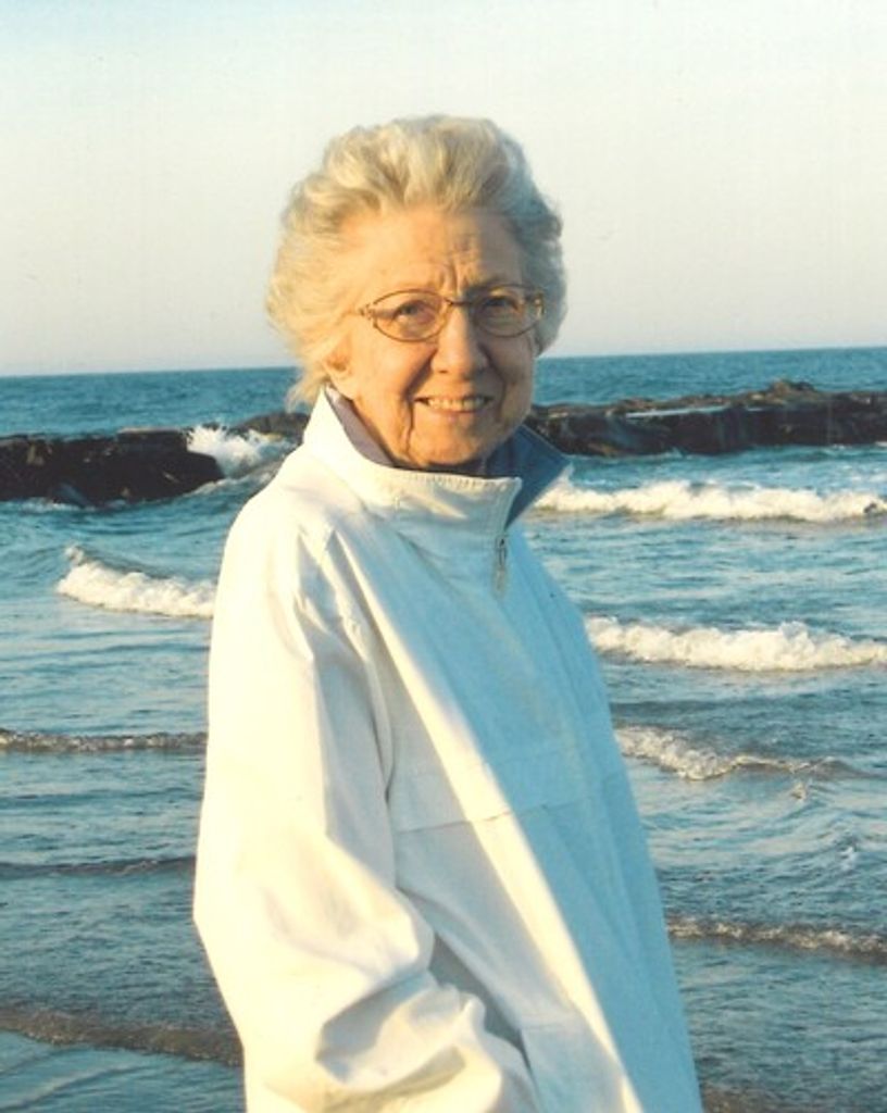 Beatrice E Reynolds