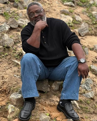 Roy T. Baker's obituary image