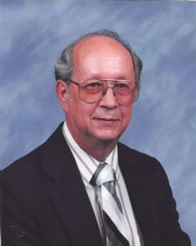 Reginald Hill Profile Photo