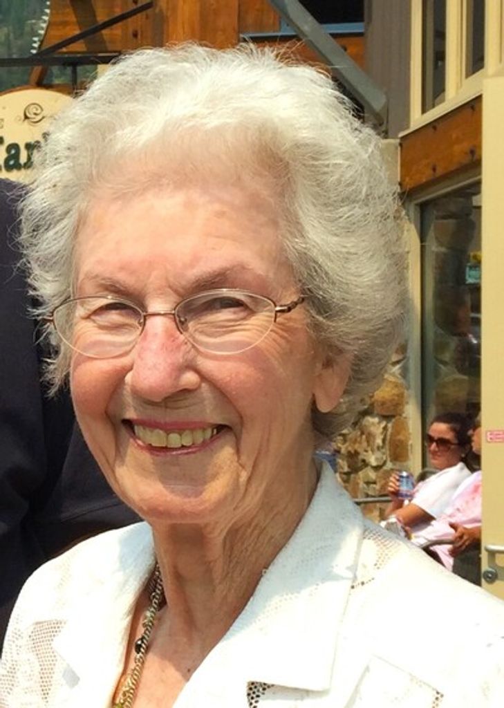 Virginia Gjelvik (Abbott) Profile Photo