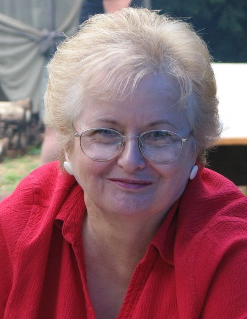 Beverly (Dufault)  Bolduc