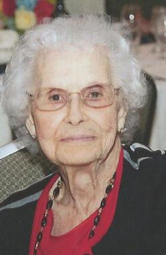 Marjorie M Hartrich