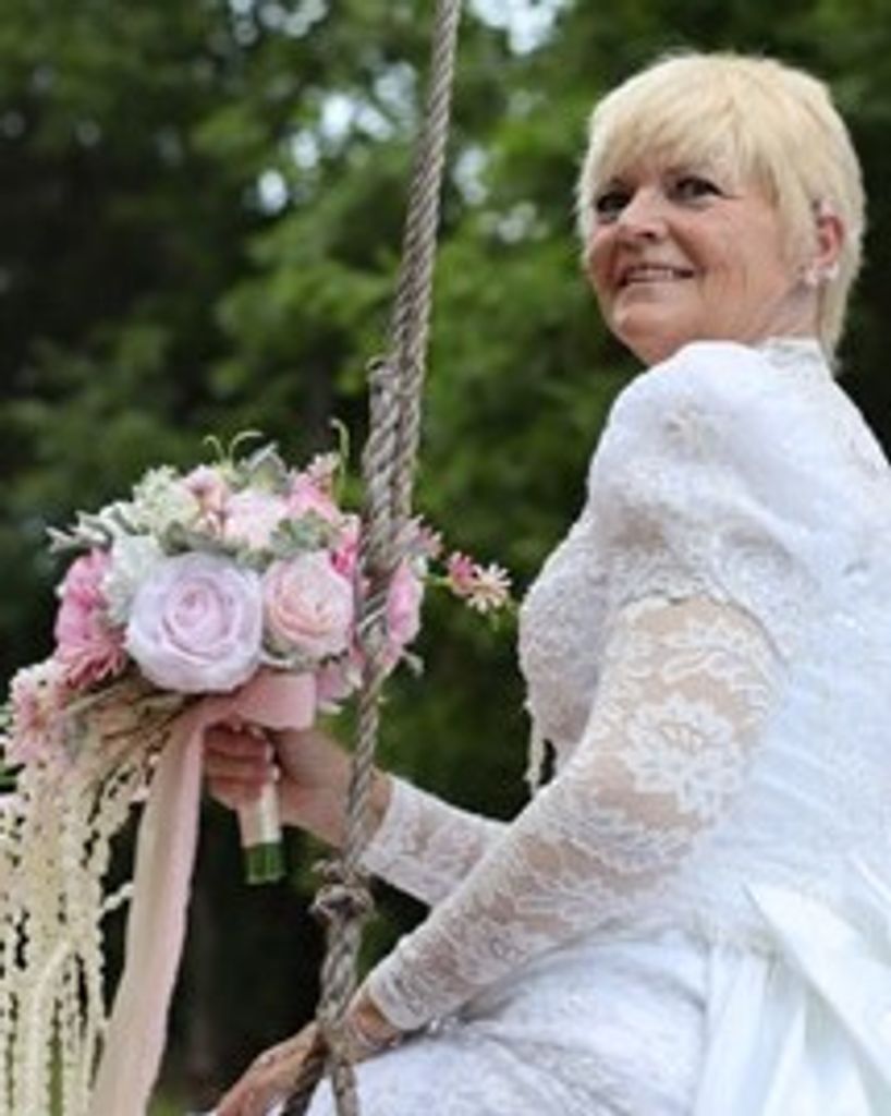 Mari Lyn Grace Jones Nowotny Profile Photo