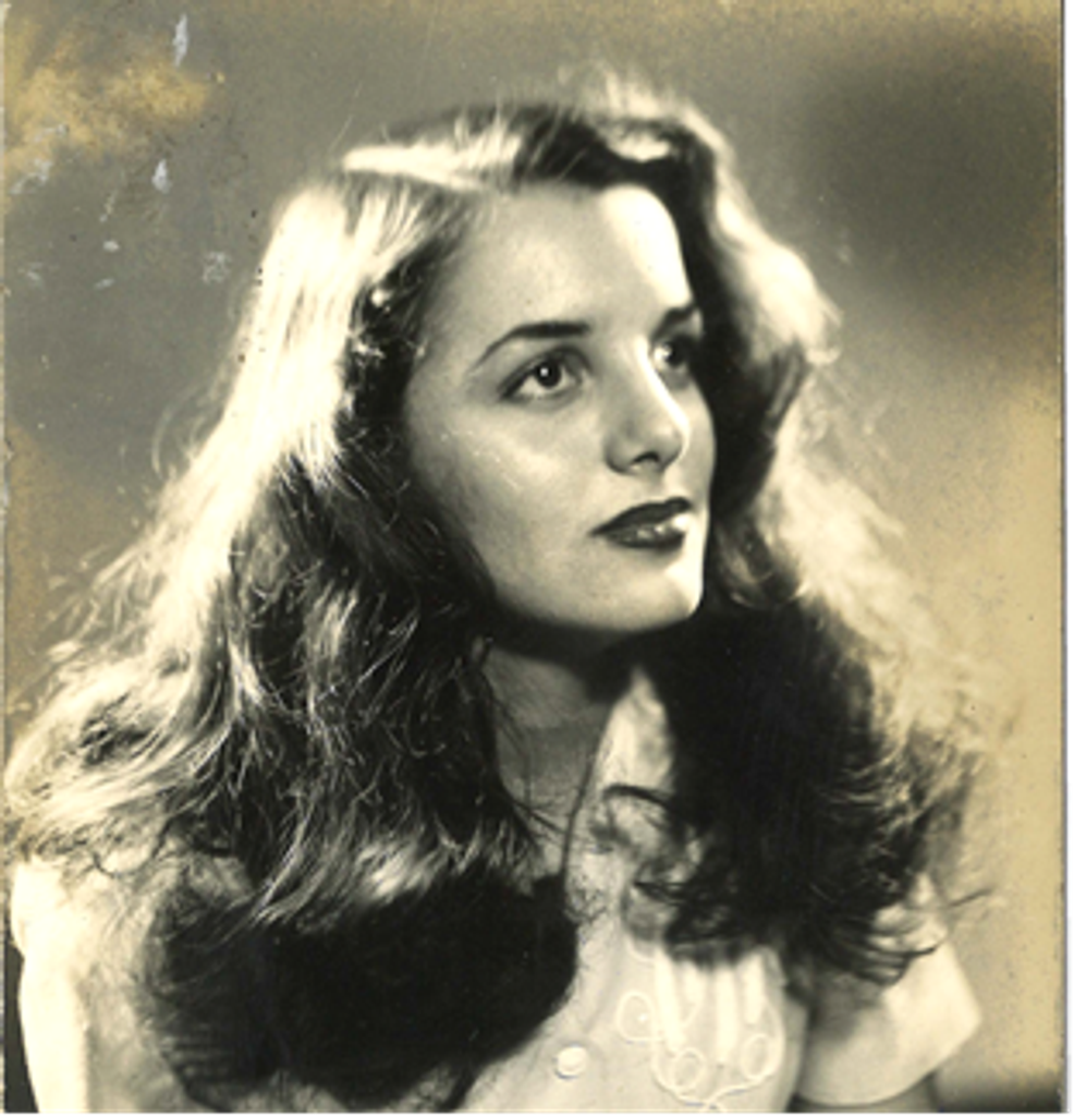 Marianne (Marion V. Loris)  Lawson