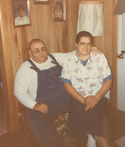 Shirley (Wells)  Fields photo gallery thumbnail 17 of 152