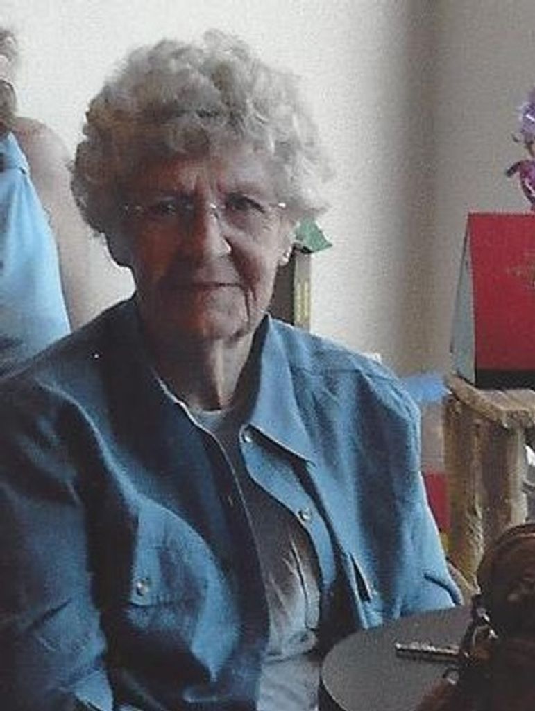 Lillian May Watts Profile Photo