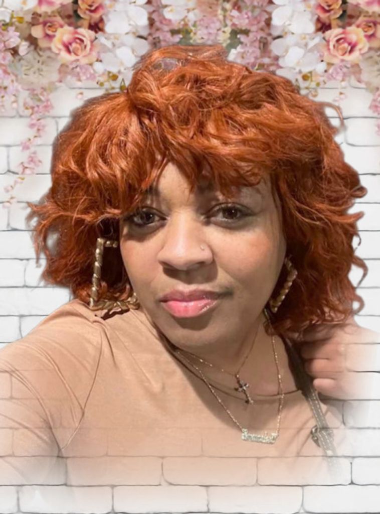 Lisa Snowden Profile Photo
