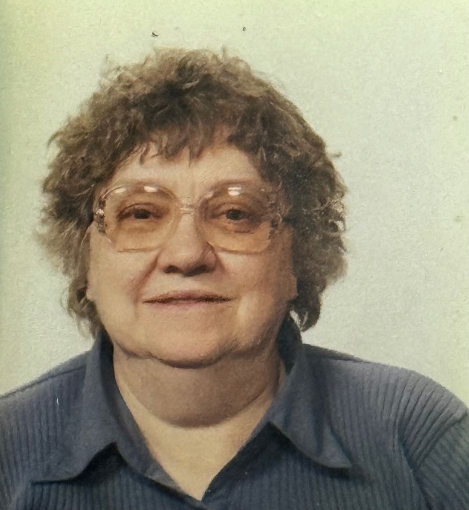 Anna Marquis Profile Photo