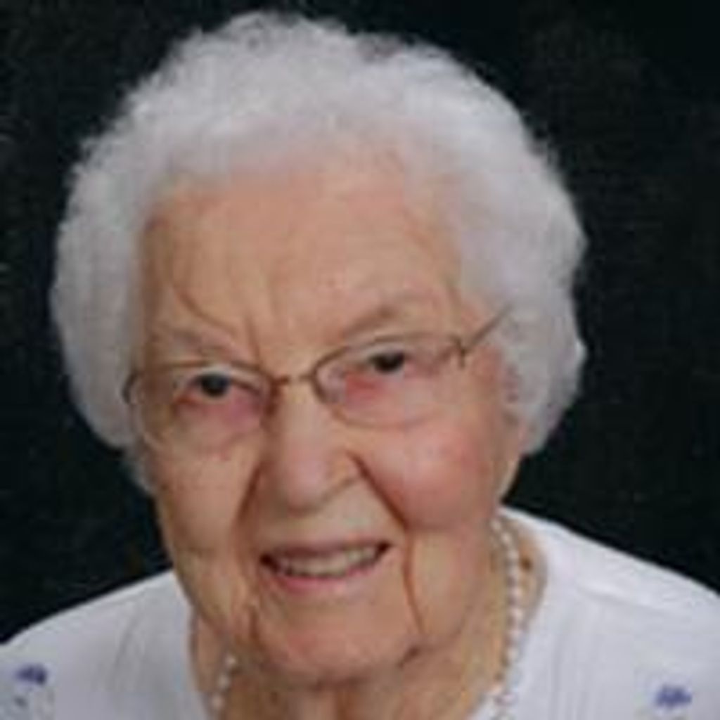 Evelyn M Leeper