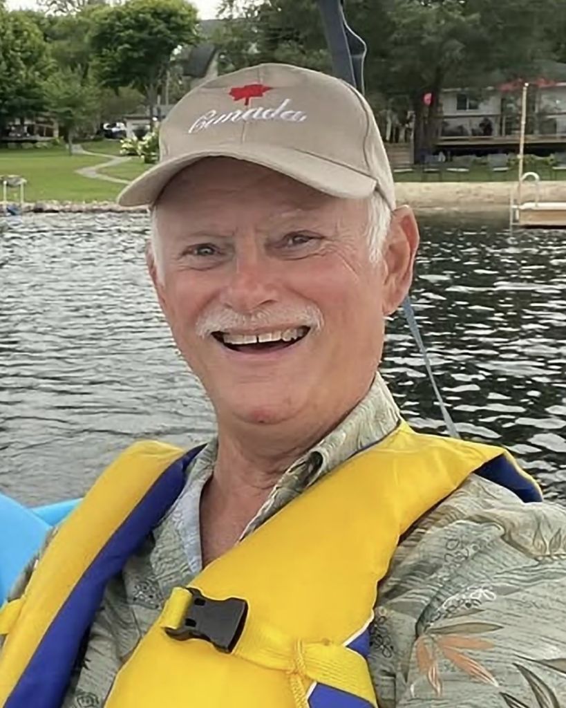 Robert Gordon Stanley Profile Photo