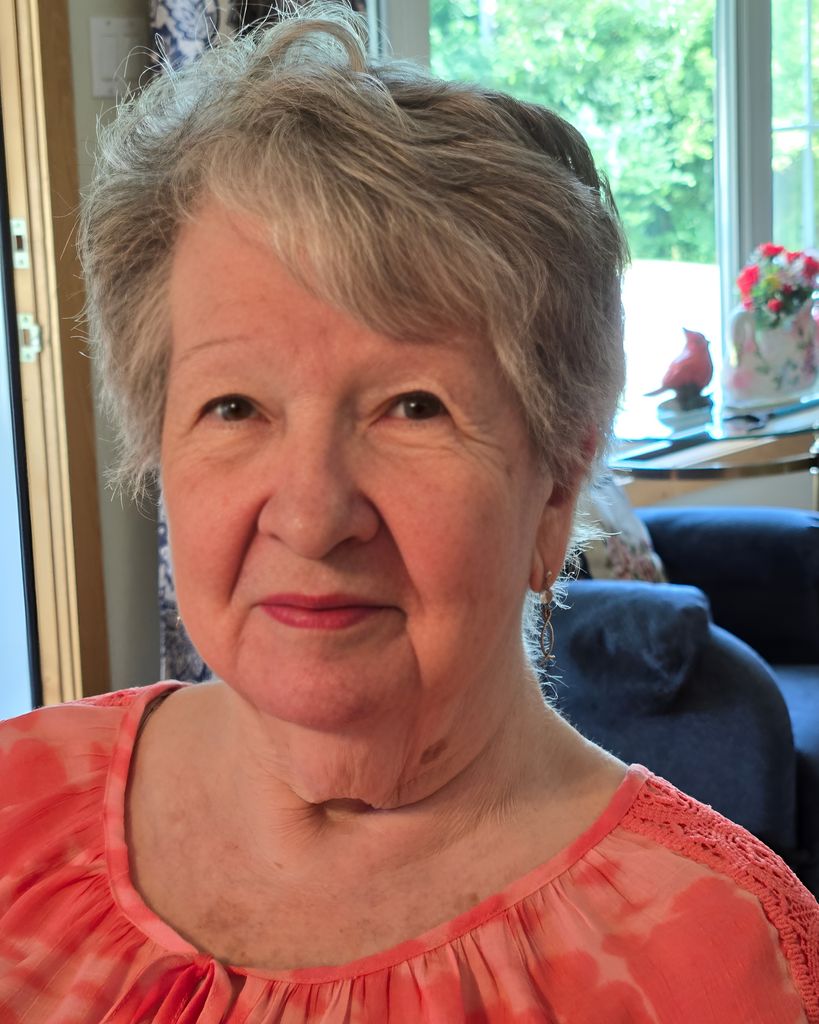 Janine Tauvette (Charette) Profile Photo