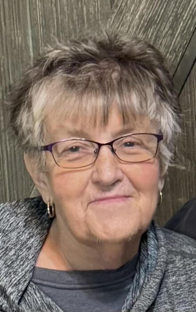 Betsy (Robbins)  Dobson