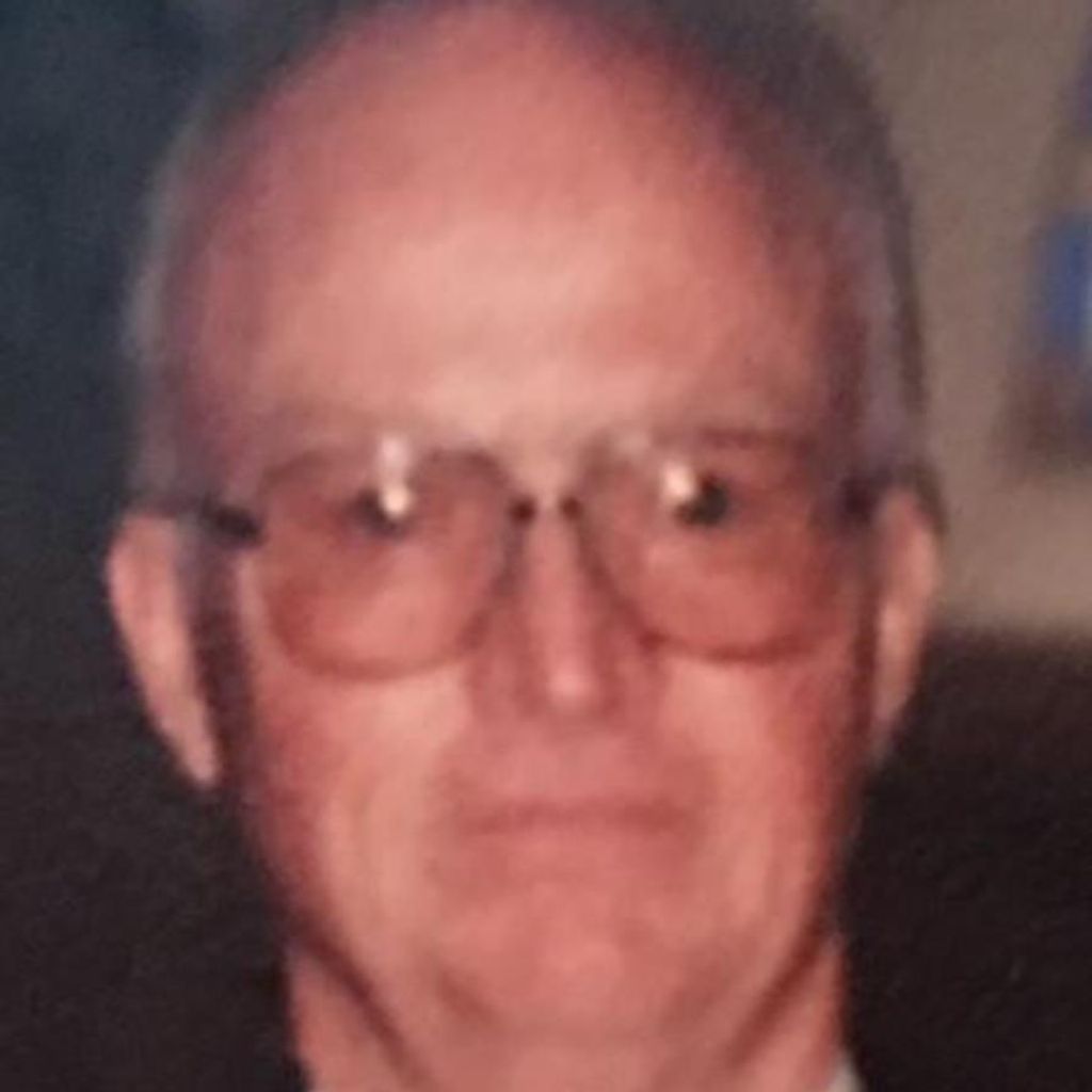 Robert L. "Bob" Mangum