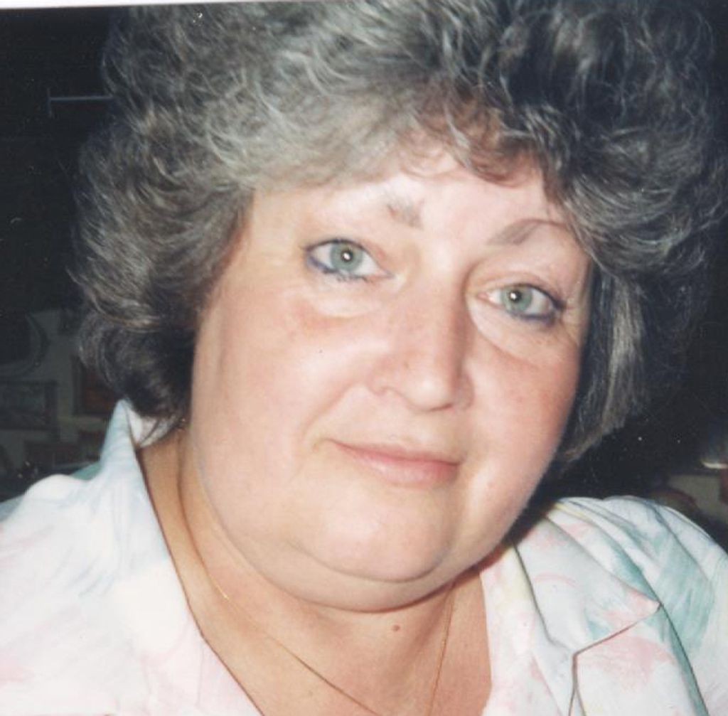 Betty Lou (Woodle)  Chamberlain