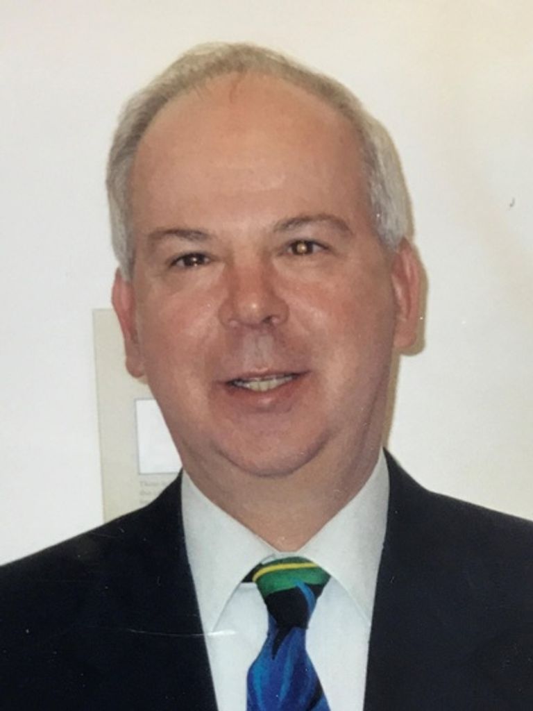 Raymond E. Mcdermott