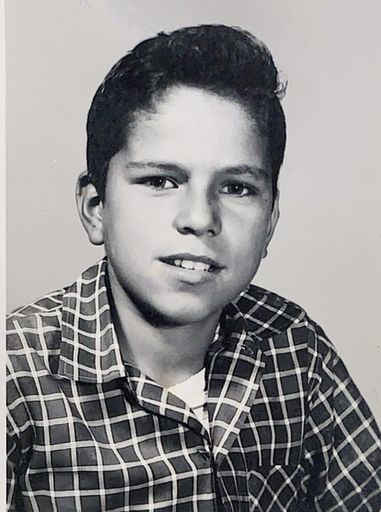 Ricardo H Davila photo gallery thumbnail 11 of 76