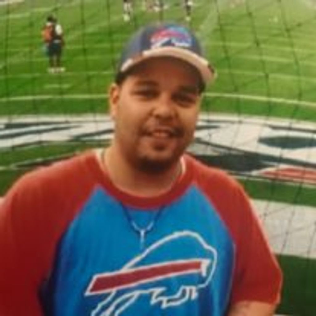 Chris "Chuck" Perez Profile Photo