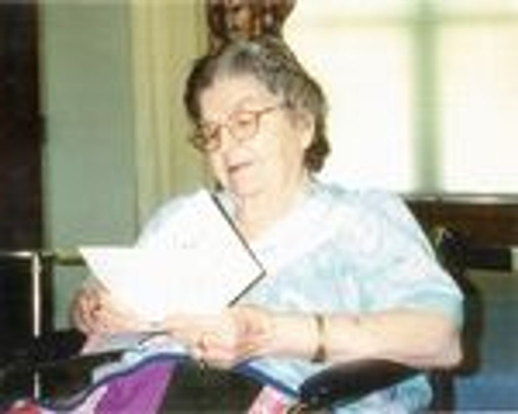 Lois M Sewell