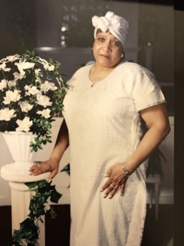 Lauretta Davis Carroll