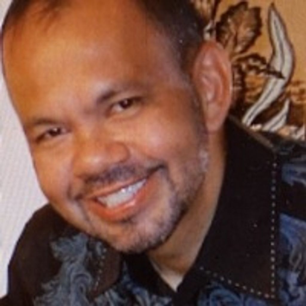 Efrain Torres