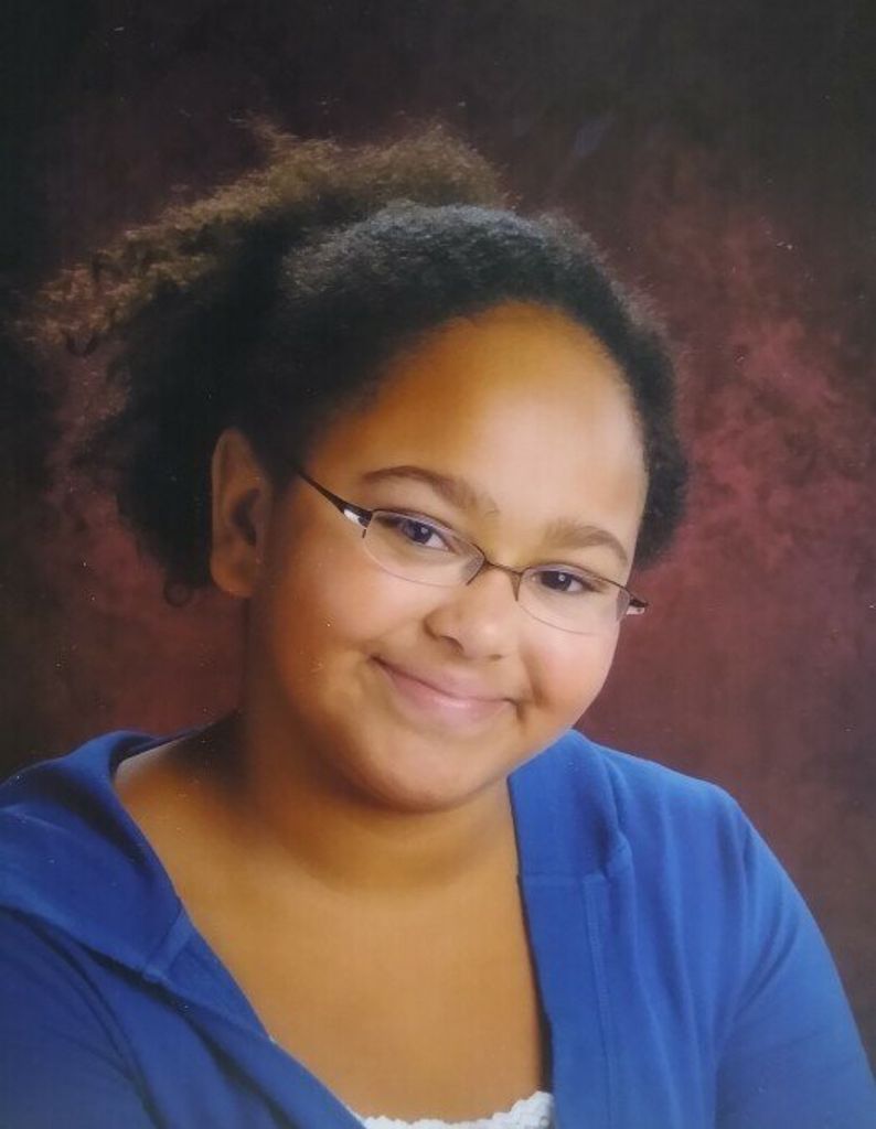 Mykeilah Vernae Holtz-Brown