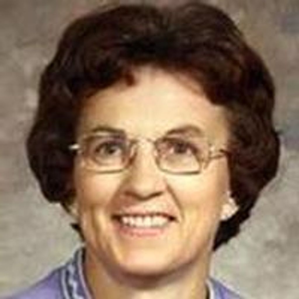 Dorothy  Elaine Lochow