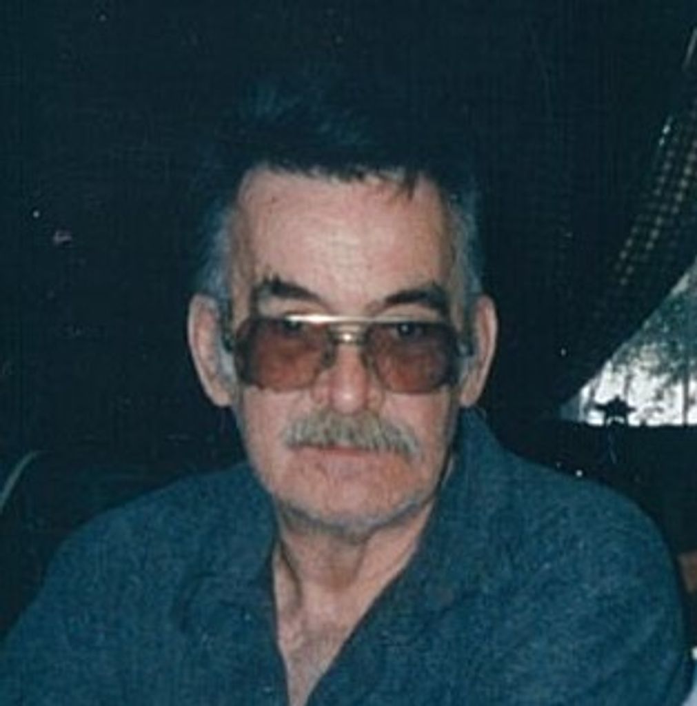 Carl Molyneaux