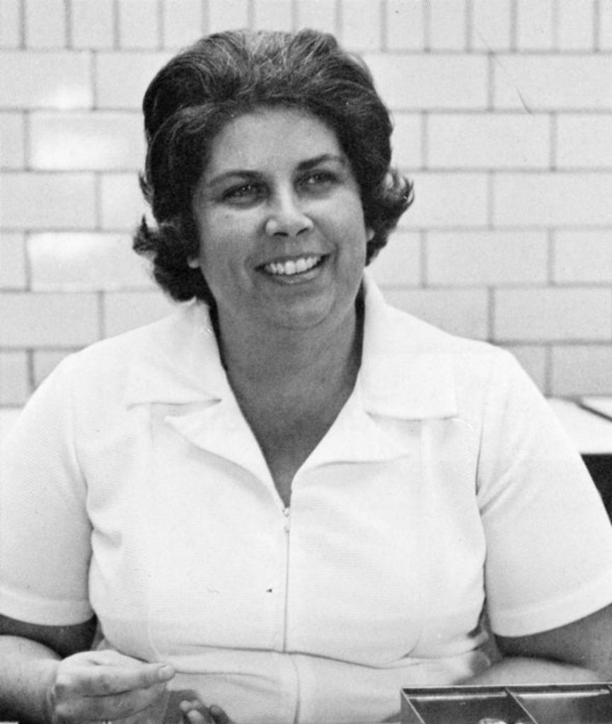 Sandra Sue Wayland