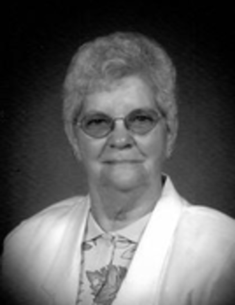 Maxine  N (Snell) Slack