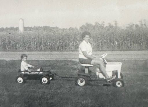 Helen R. (Pressel)  Pitsinger photo gallery thumbnail 89 of 96