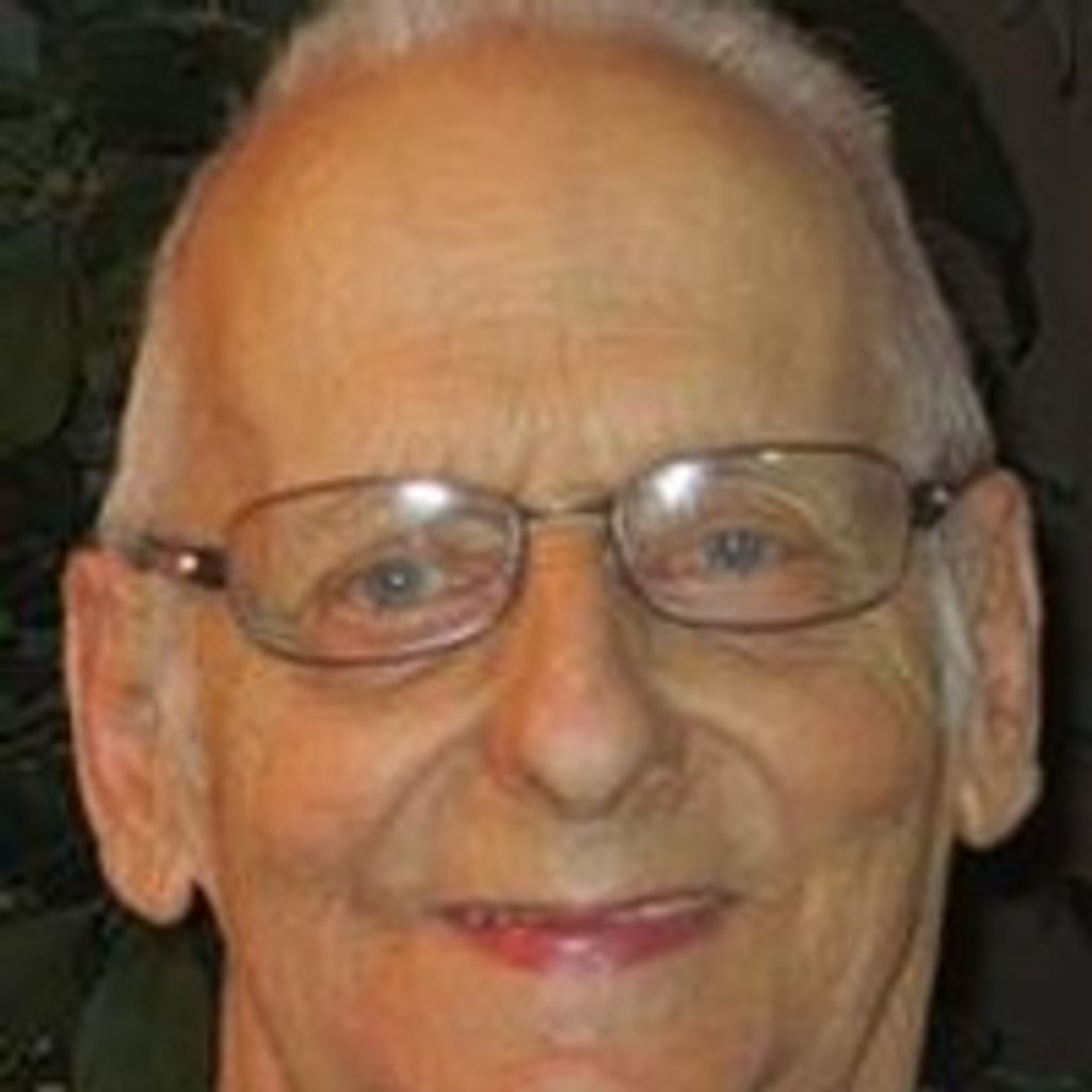 Richard  E. Hendricks