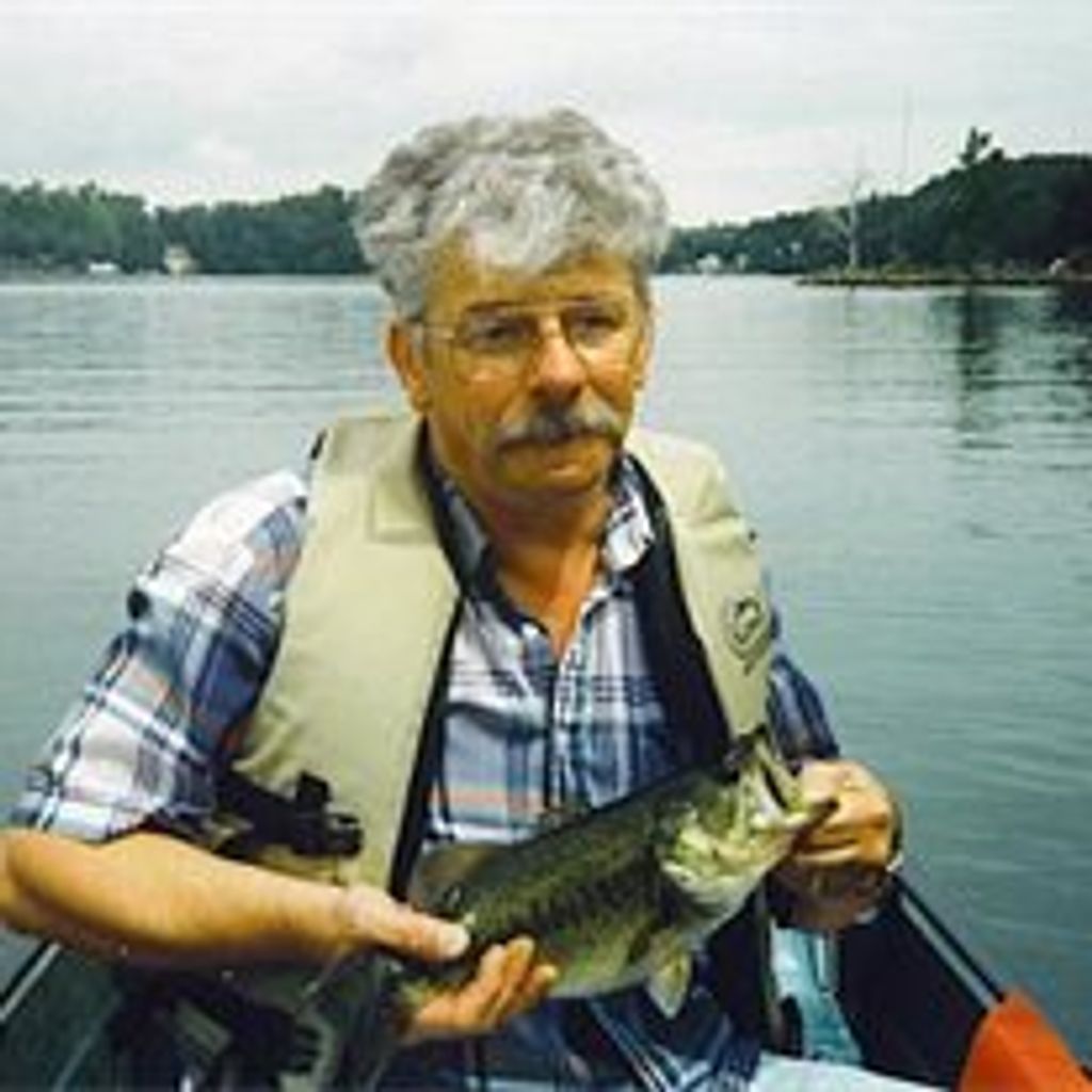 Robert J. "Bob" Reynolds