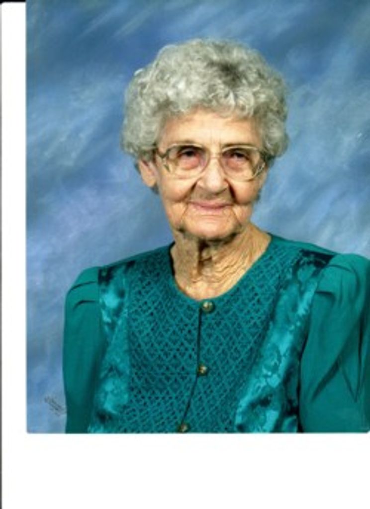 Lillian Pitre