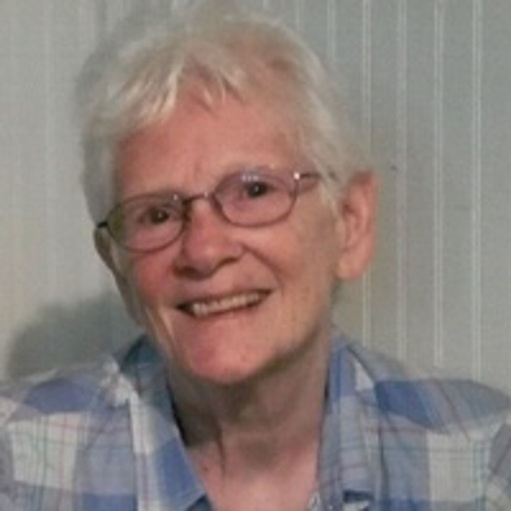 Helen Donnelly