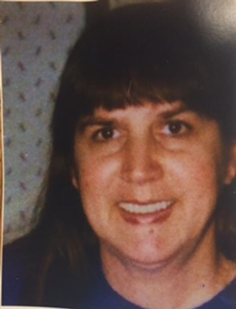 Linda J. Woods