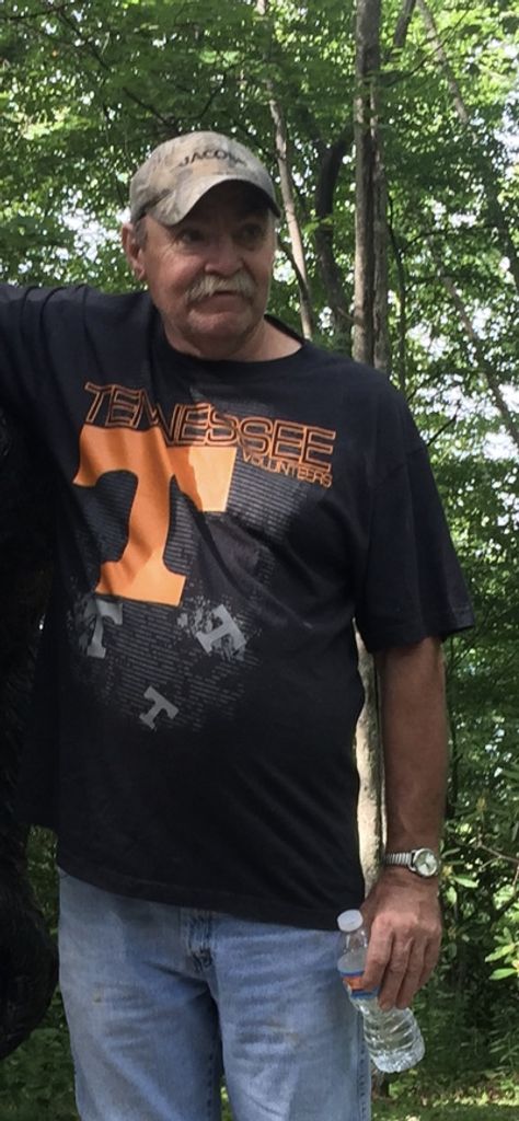 Teddy Wayne Hensley Profile Photo