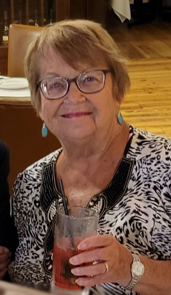 Karen "Suzie" Sue Treier Profile Photo