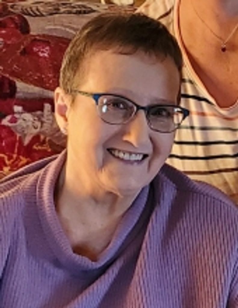 Roberta "Robbi" Lewis