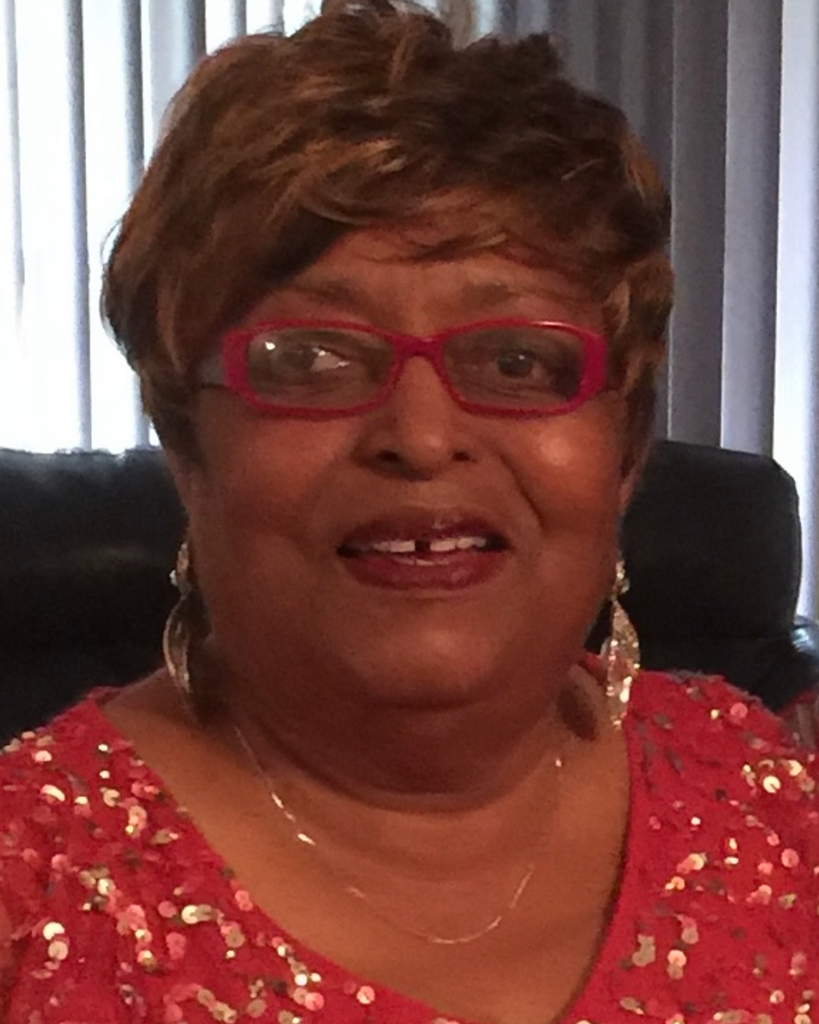 Carolyn Captain Profile Photo