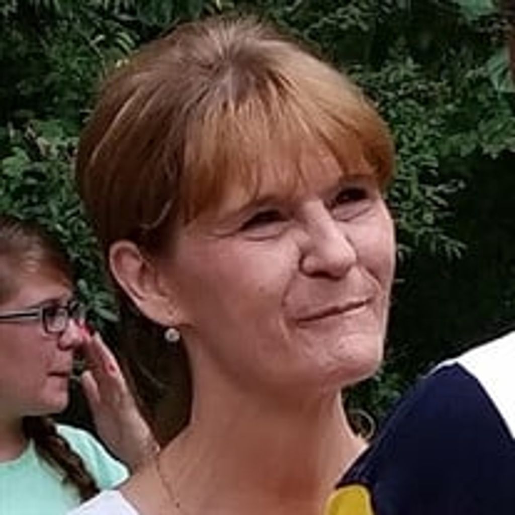 Mrs. Jolynna "Jo" Sanders Perry