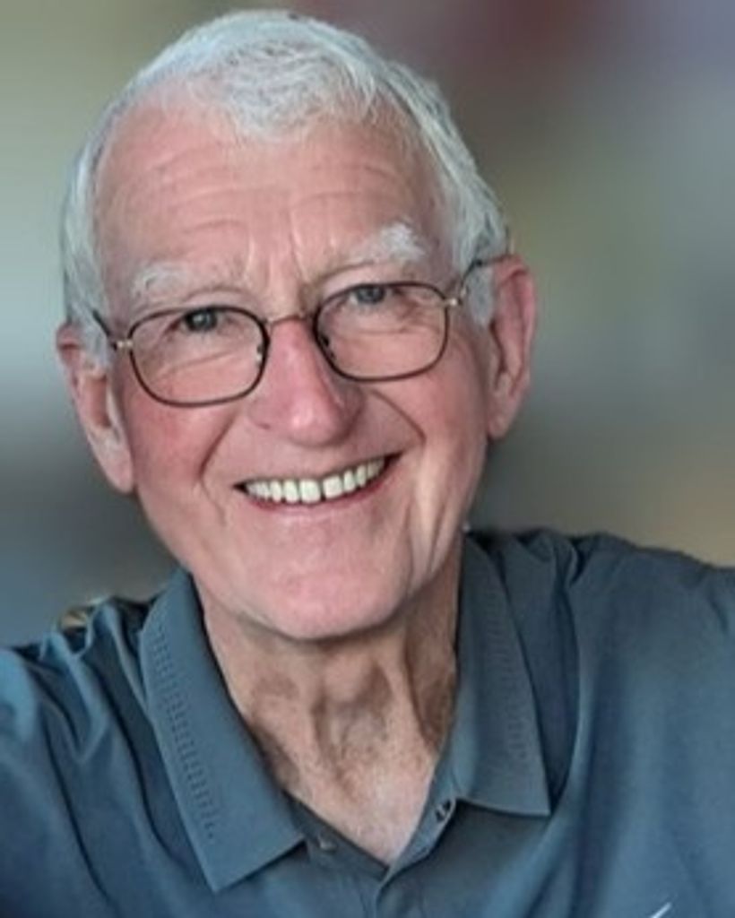 Gus MacMullin Profile Photo