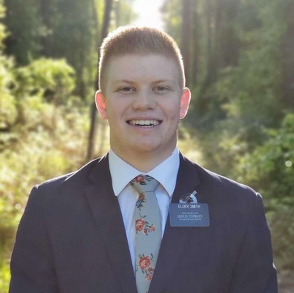 Jake Ryan Smith Profile Photo