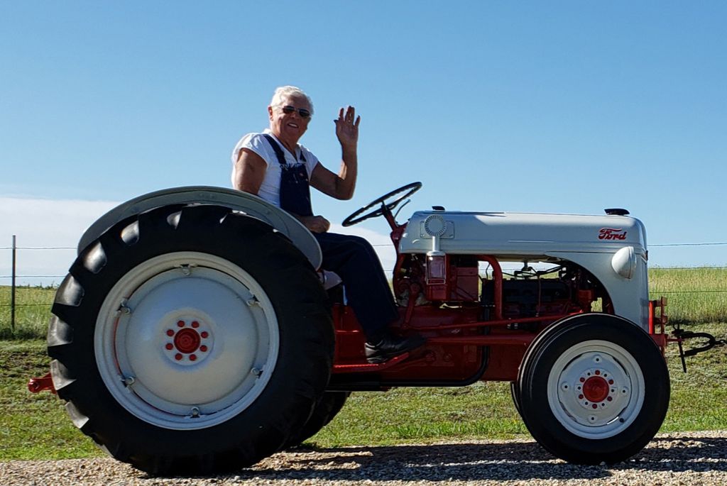 Robert "Bob" E Trandum Profile Photo
