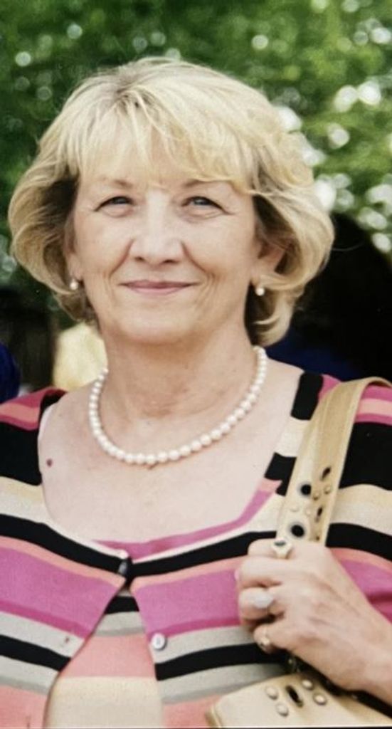 Paula Ennis Profile Photo