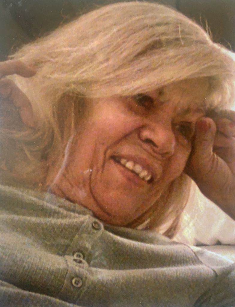 Iris M. Castro Profile Photo