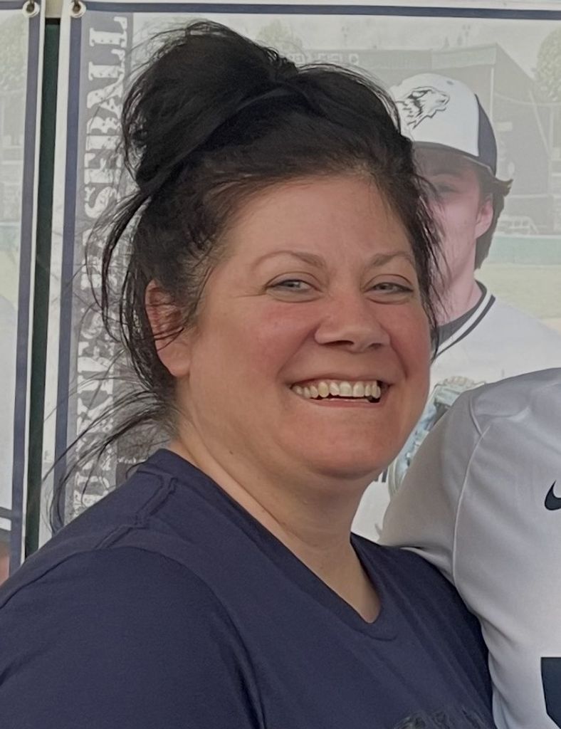 Lindsey Kay Rossow Profile Photo